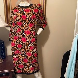 Adrienne Papelle Boutique fleur dress scoop neck